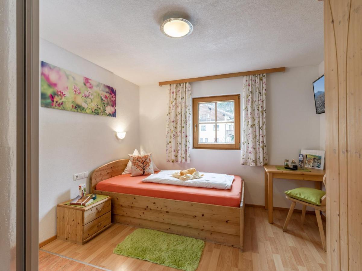 גרלוס Gaestehaus Hochstaffl מראה חיצוני תמונה