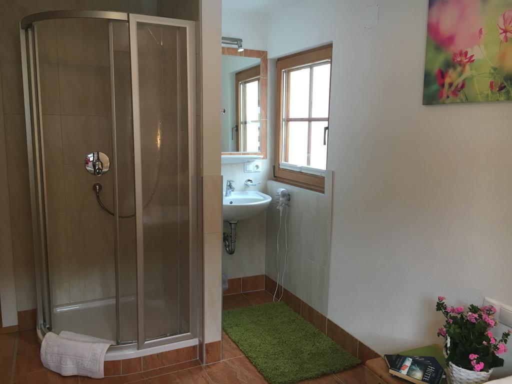 גרלוס Gaestehaus Hochstaffl מראה חיצוני תמונה